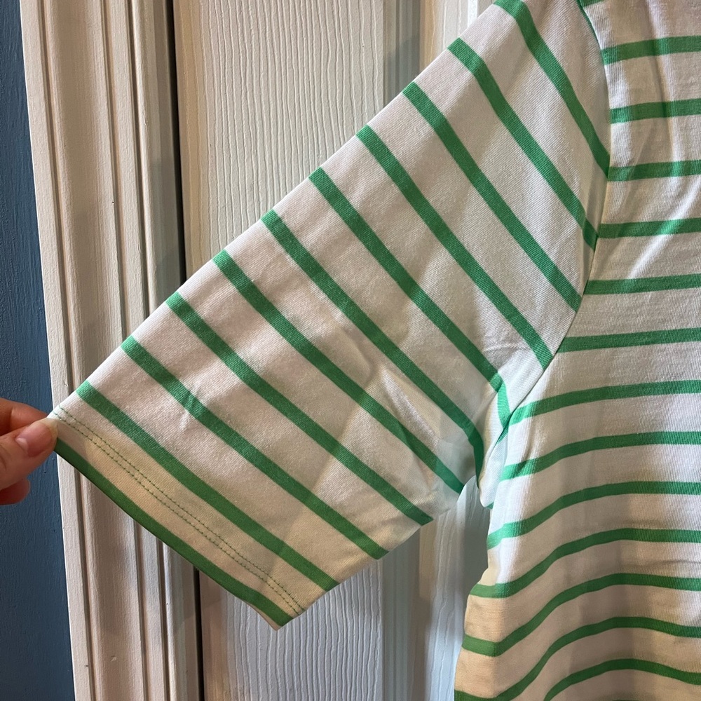 Women’s Land’s End Green Striped Elbow Sleeve Boat neck shirt - Picture 4 of 4